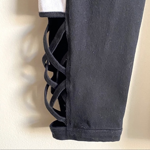 Pink Victoria’s Secret Yoga Leggings Black Size M - Picture 2 of 9